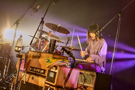 せとゆいか（Dr, Cho / Saucy Dog）（撮影：白石達也）