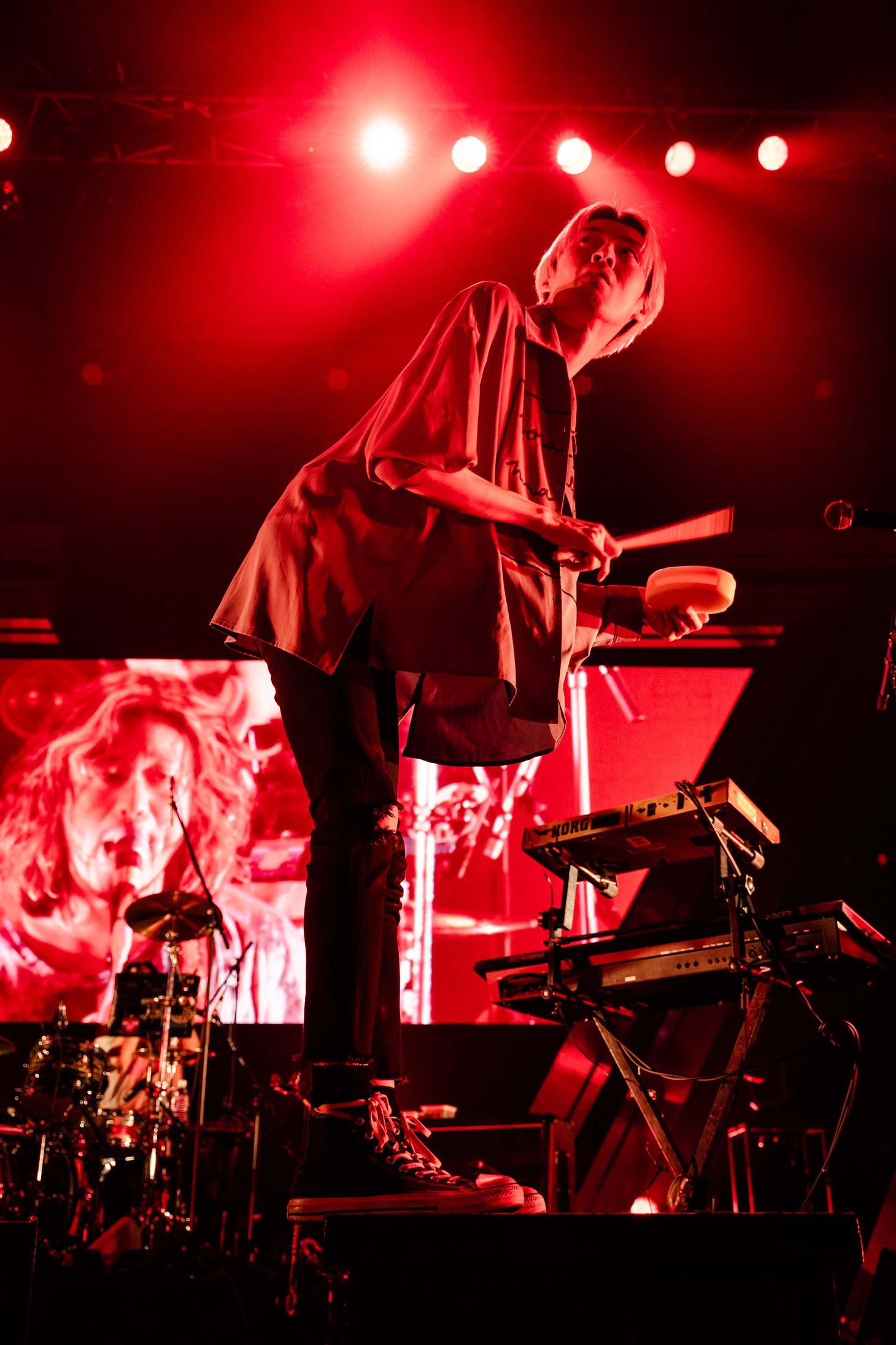 岡本伸明（Syn, Cowbell, Shriek, Cho / the telephones）（撮影：曽我美芽）