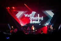 「7ORDER × ナタリー Happy Jack！ DAY 2」SHE’Sのライブの様子。（撮影：曽我美芽）