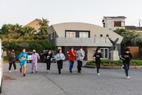 「豆柴の大群なりの合宿」4日目マラソンの様子。