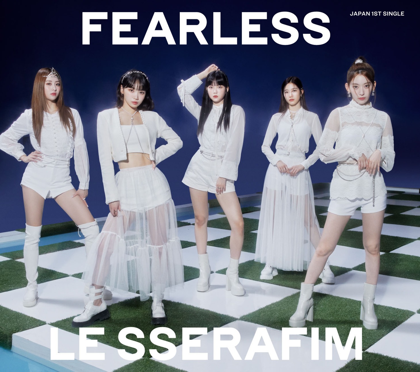 LE SSERAFIM「FEARLESS」初回限定盤Aジャケット