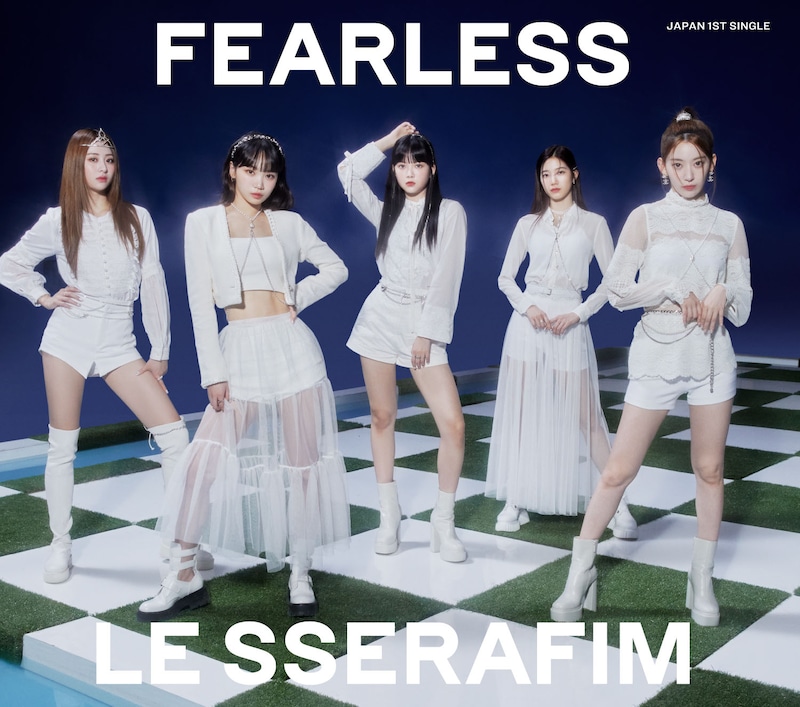 LE SSERAFIM「FEARLESS」初回限定盤Aジャケット