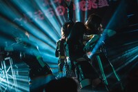 #2i2（撮影：真島洸）