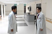 「新春ドラマスペシャル DOCTORS ～最強の名医～ ファイナル」より。(c)テレビ朝日