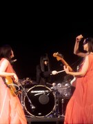 羊文学（Photo by Hayato Watanabe）