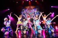 12月16日に神奈川・KT Zepp Yokohamaで開催された「でんぱぁかしっくれこーど」の様子。