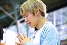 タカシのお弁当の中身を見たアロハ。