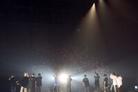 「2022 INI 1ST ARENA LIVE TOUR ［BREAK THE CODE］」初日公演より。(c)LAPONE ENTERTAINMENT