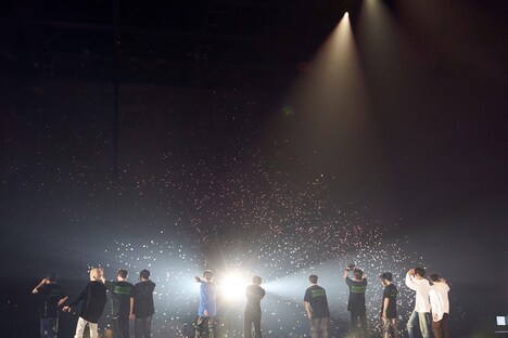 「2022 INI 1ST ARENA LIVE TOUR ［BREAK THE CODE］」初日公演より。(c)LAPONE ENTERTAINMENT