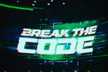 「2022 INI 1ST ARENA LIVE TOUR ［BREAK THE CODE］」初日公演より。(c)LAPONE ENTERTAINMENT