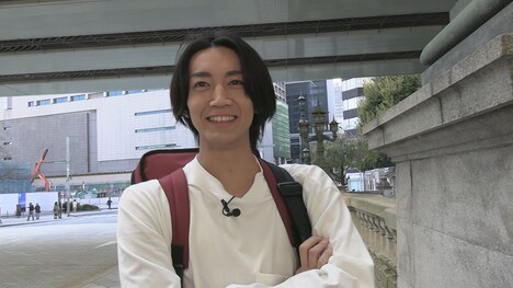 CBCテレビ「地名しりとり～旅人ながつの挑戦～」より長妻怜央。