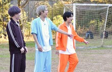 キックベースの助っ人を見たマサヒロ、アロハ、ハル。