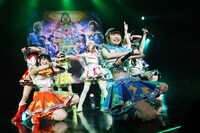 でんぱ組.inc「スペシャルワンマンライブ『でんぱぁかしっくれこーど』」の様子。（撮影：チェリーマン）