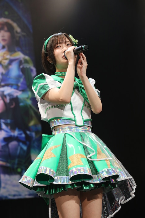 でんぱ組.incラストステージにてファンへの思いを語る愛川こずえ。（撮影：チェリーマン）