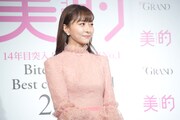 「美的ベストコスメ大賞 発表・贈賞式」ゲストの石井美保。