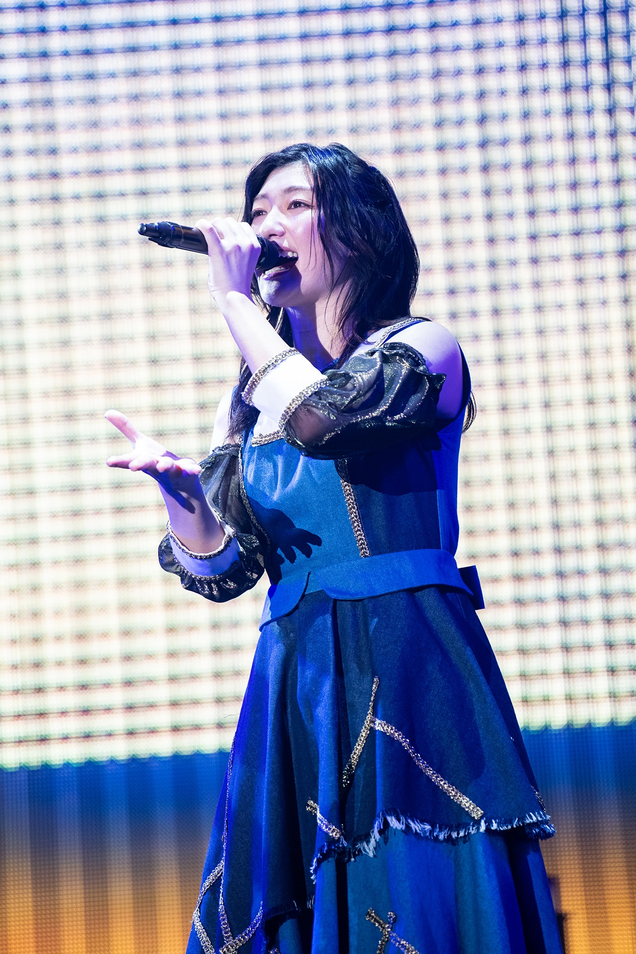 小林歌穂