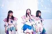 左から桜木心菜、風見和香、小久保柚乃。