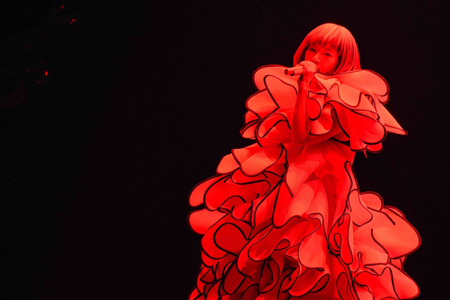 「YUKI concert tour “SOUNDS OF TWENTY” 2022」日本武道館公演の様子。