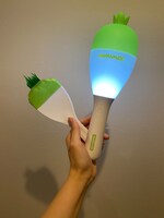 左から土岐の友人が自作したシャモジボン、本家のムムボン。