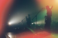 Chilli Beans.「one man live tour『Hi, TOUR』」最終公演の様子。（Photo by Momo Angela）