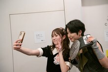 左から橋本桃呼（高嶺のなでしこ）、小島はな。