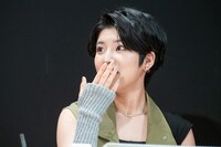 小島はな（AMEFURASSHI）