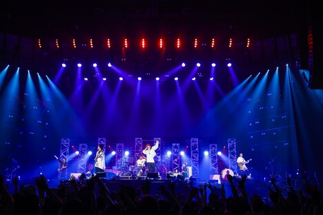 UVERworld（撮影：田中和子［CAPS］）