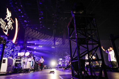 「THE LIVE ～TAKUYA∞生誕祭～」の様子。（撮影：田中和子［CAPS］）