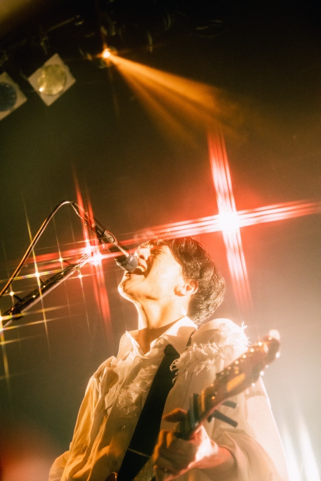 宮崎一晴（Vo, G）（Photo by Ryohey）