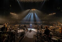 「SONGS スペシャル 安全地帯＆玉置浩二 ～ふるさとのメロディー～」より。（写真提供：NHK）