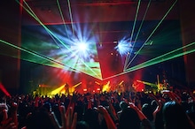 「the GazettE LIVE TOUR2022 -MASS- / PHASE 02-"The Unknown"」LINE CUBE SHIBUYA（渋谷公会堂）公演の様子。