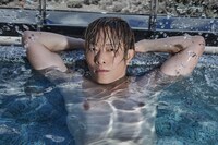 「谷山紀章写真集 KROSS OVER」より。