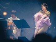 左から君島大空、吉澤嘉代子。（撮影：濱田英明）