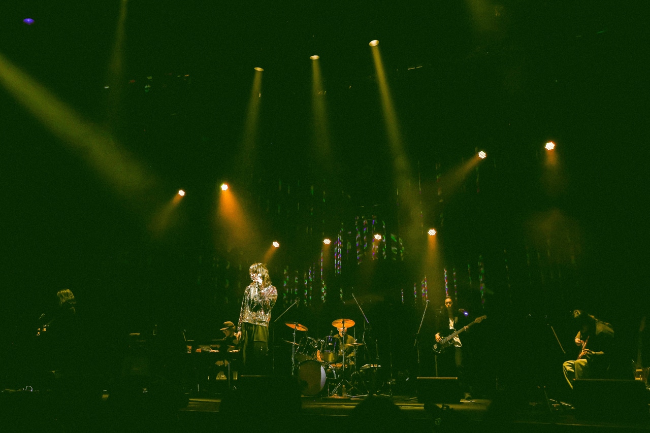 ドレスコーズ「L'ULTIMO BACIO Anno 22 12月21日のドレスコーズ」の様子。（Photo by 森好弘）