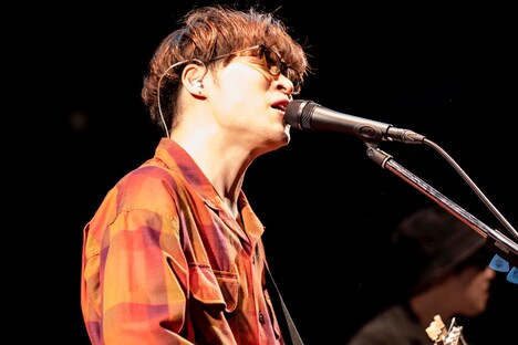 明神ナオ（Vo,  G / PARIS on the City!）（撮影：セオサユミ）