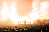 赤西仁「JIN AKANISHI Christmas Live 2022」の様子。（撮影：田中聖太郎）