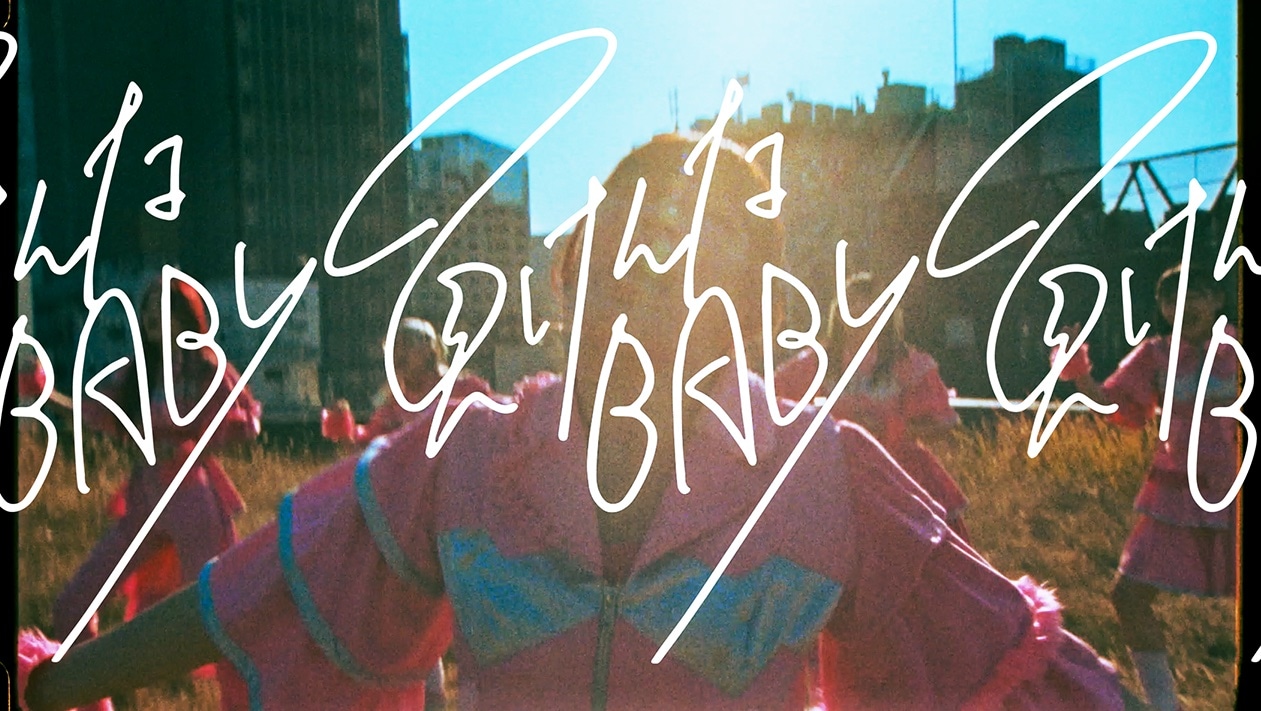 PIGGS｛負けんなBABY」ミュージックビデオより。