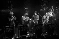 EGO-WRAPPIN'「Midnight Dejavu」の様子。（撮影：仁礼博）