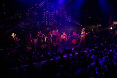 EGO-WRAPPIN'「Midnight Dejavu」の様子。（撮影：仁礼博）