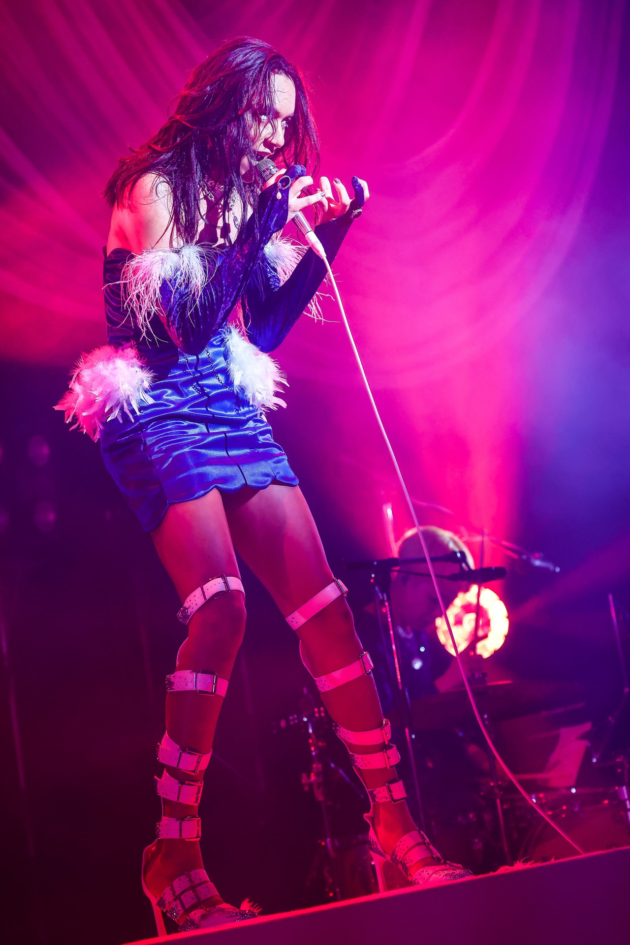 アヴちゃん（Vo）（撮影：森好弘）