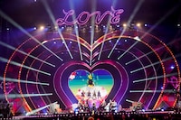 ももいろクローバーZ「ももいろクリスマス2022 LOVE」の様子。