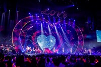 ももいろクローバーZ「ももいろクリスマス2022 LOVE」の様子。