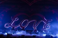 ももいろクローバーZ「ももいろクリスマス2022 LOVE」の様子。