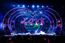 ももいろクローバーZ「ももいろクリスマス2022 LOVE」の様子。