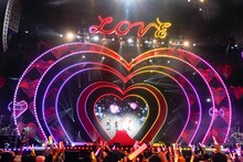 ももいろクローバーZ「ももいろクリスマス2022 LOVE」の様子。