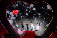 ももいろクローバーZ「ももいろクリスマス2022 LOVE」の様子。