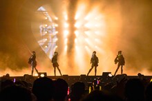 ももいろクローバーZ「ももいろクリスマス2022 LOVE」の様子。