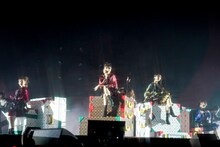 ももいろクローバーZ「ももいろクリスマス2022 LOVE」の様子。