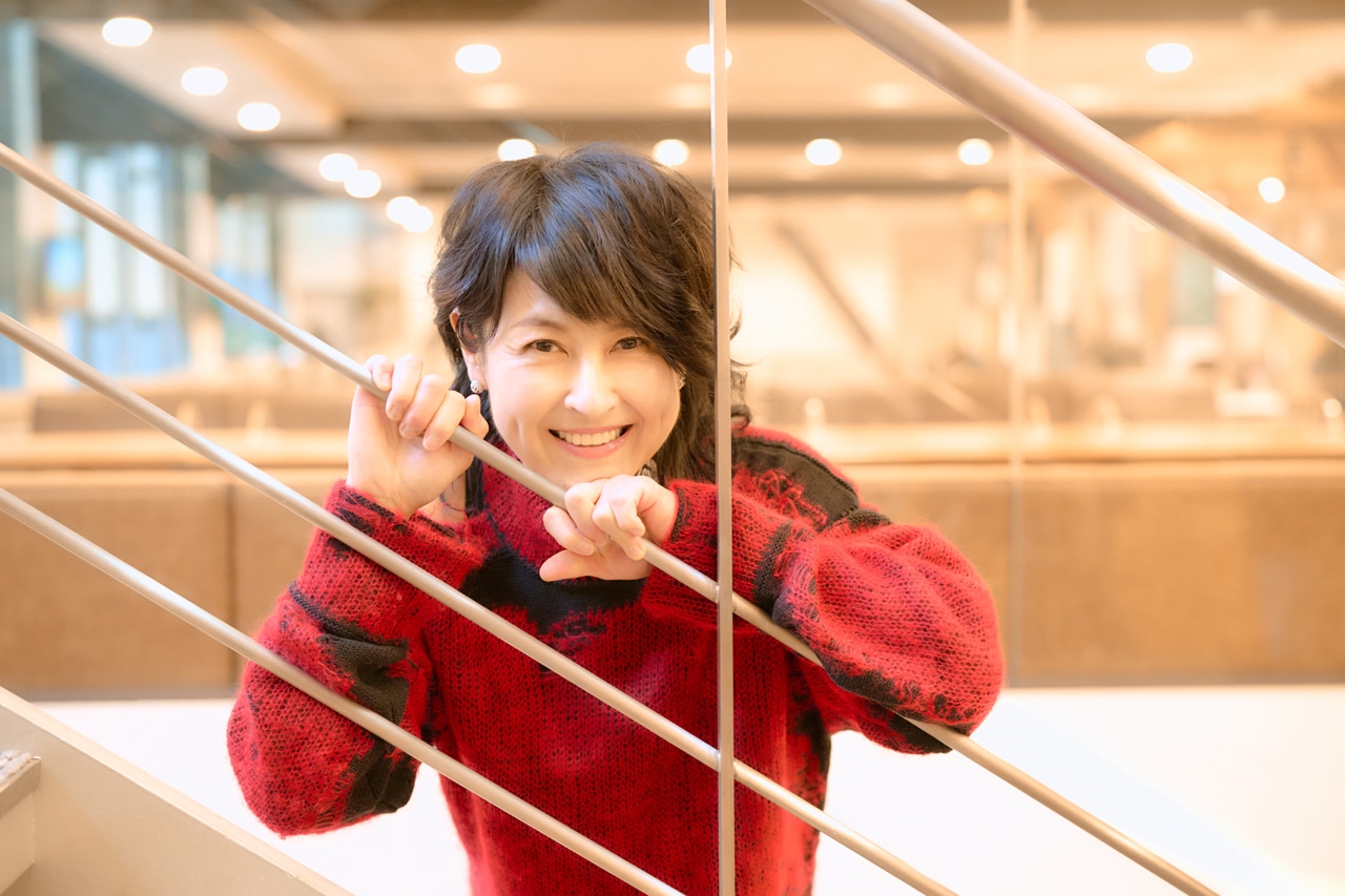 岸谷香
