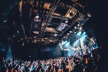 「リアクション ザ ブッタ Tour 2022 ～New Digital Mini Album『Scarlight』Release Tour」最終公演の様子。（撮影：ながいたかゆき）